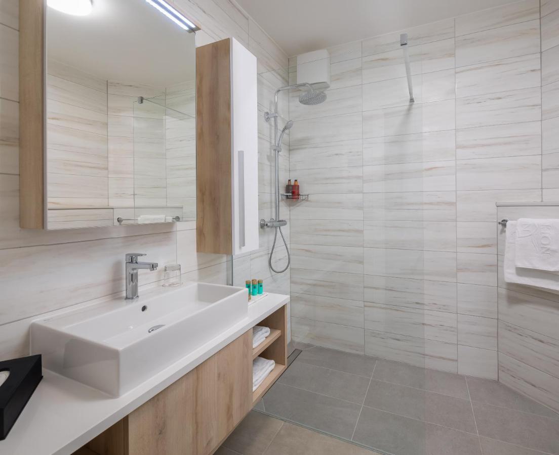 Noemia Family Resort Baška Voda Kültér fotó